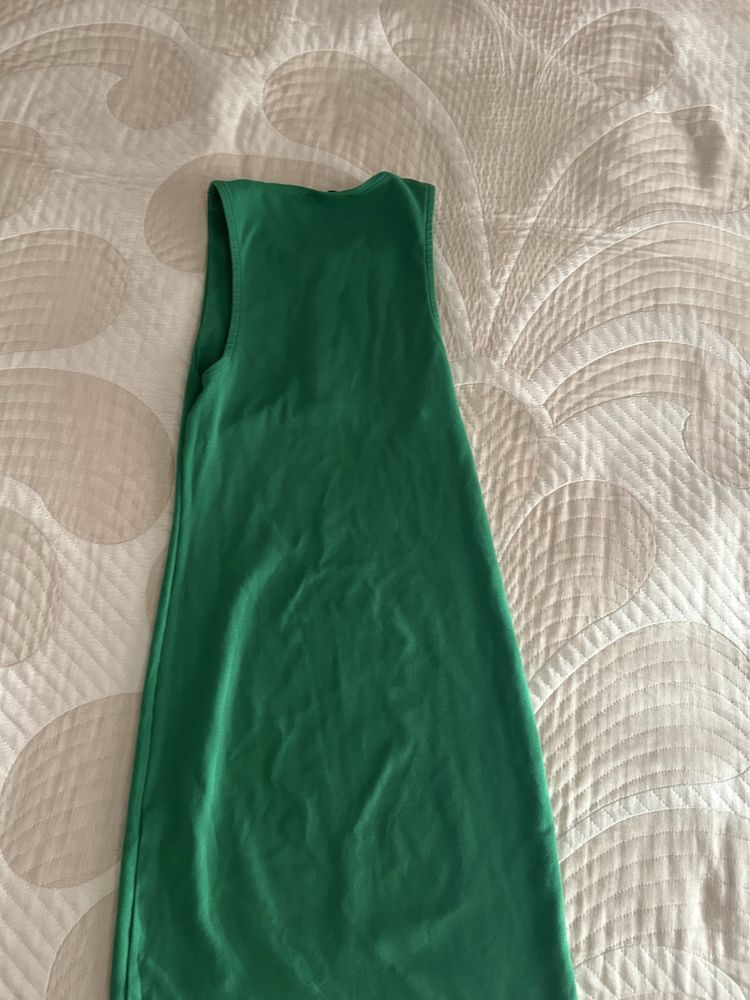 Зелена рокля ZARA