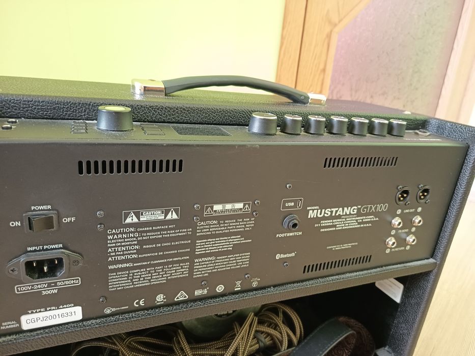 Fender Mustang GTX 100