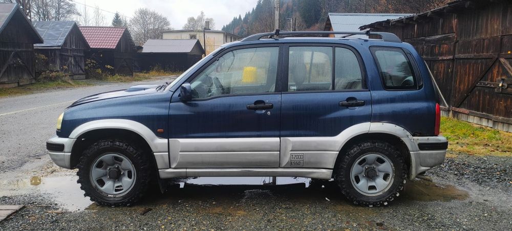 Vând Suzuki Grand Vitara
