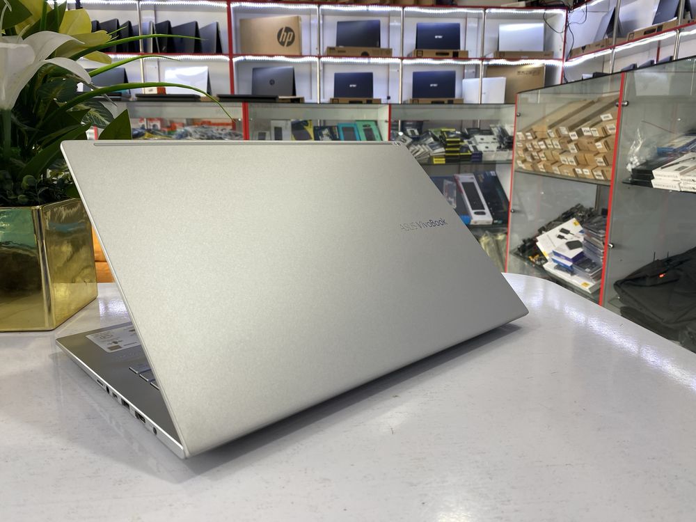 Asus vivobook ekrani tinigʻidan core i5 yangi pakalena