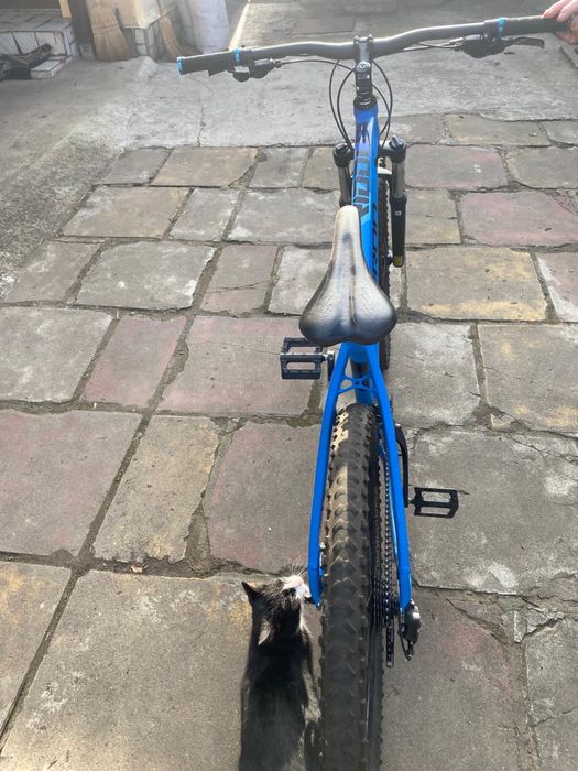 Vând bicicleta Devron