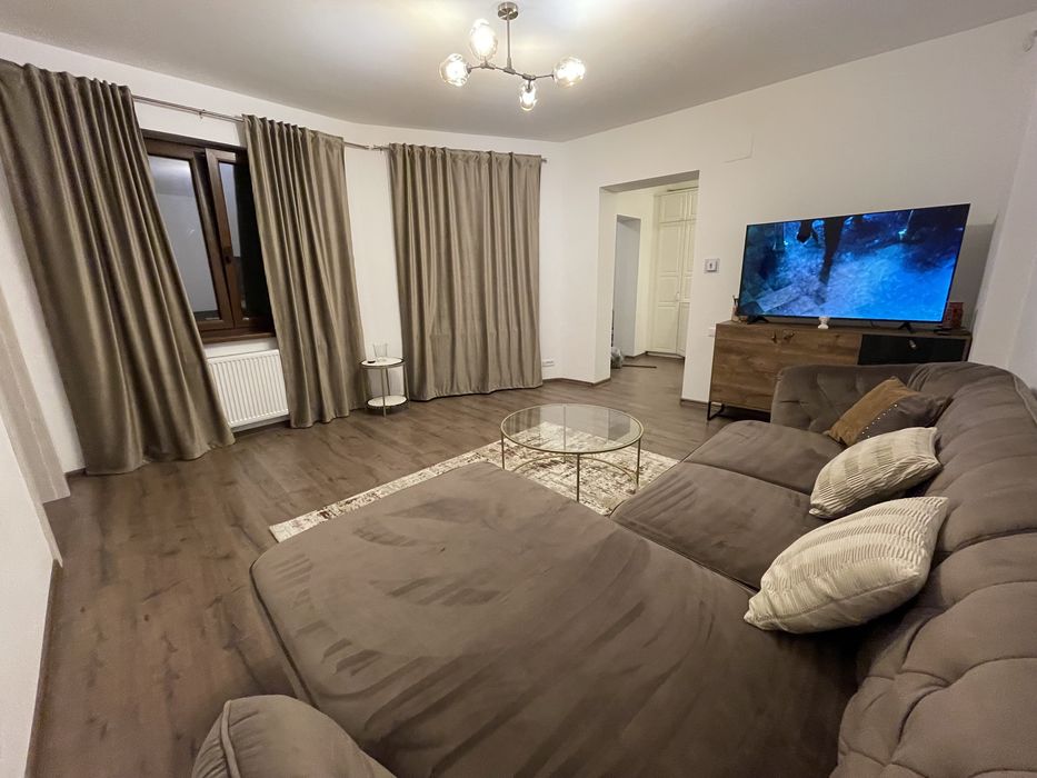 Inchiriez Apartament Zona Centrala