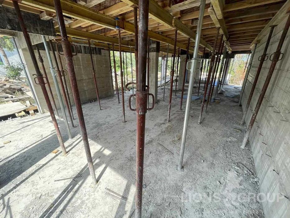 Продава се Тристаен апартамент в Варна, м-т Траката - 100 кв.м за 1301 €/кв.м - Снимка #5