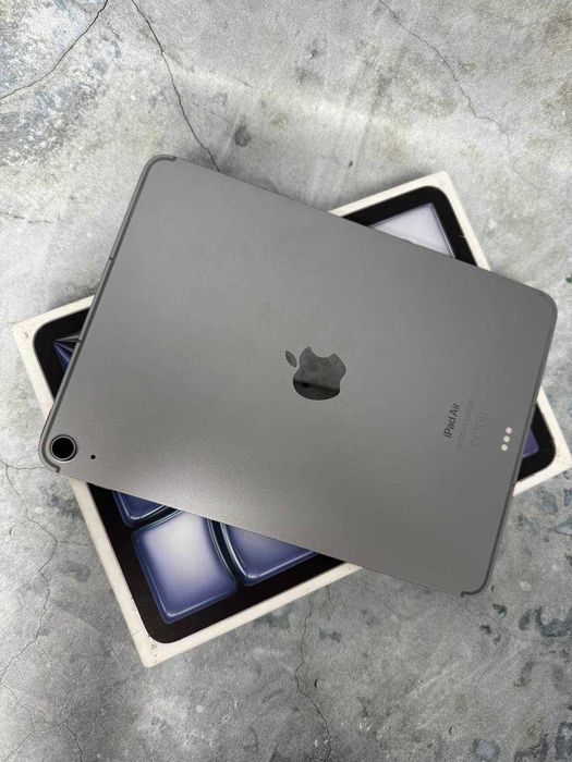 Apple Ipad 11 поколение 256 гб (768971 г. Кокшетау, ул. Абая 128, 21)