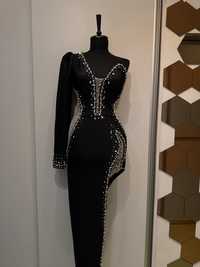 Rochie pietre cusute