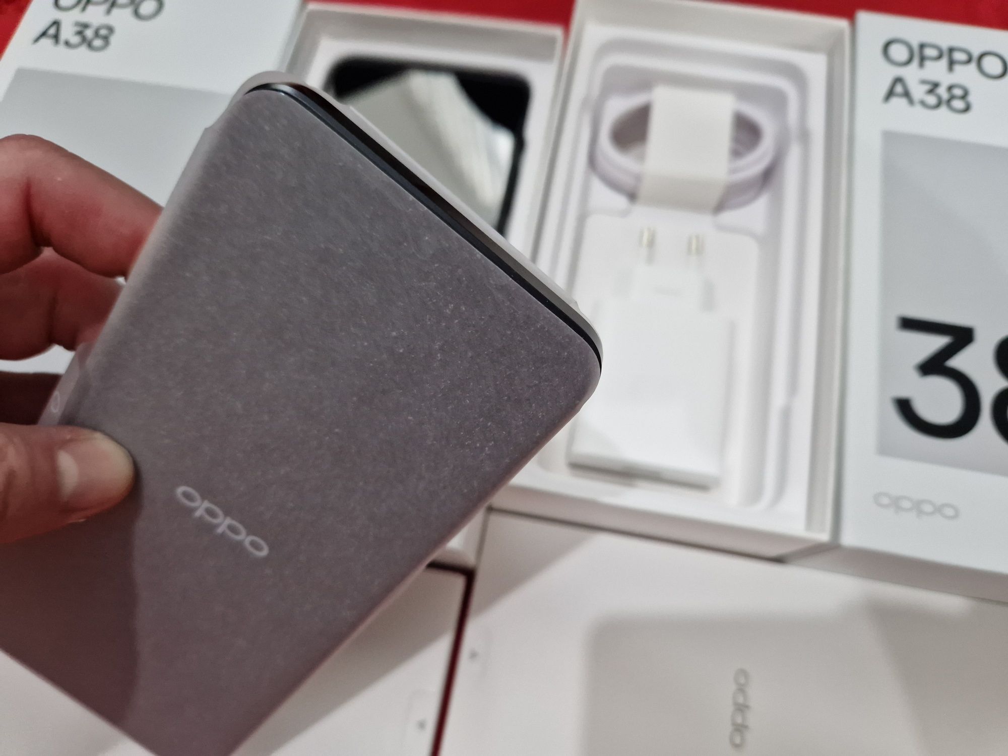 -Oppo A38, Nou, Nefolosit, 128Gb, 4Ram, 0 cicluri incarcare, Sigilat,