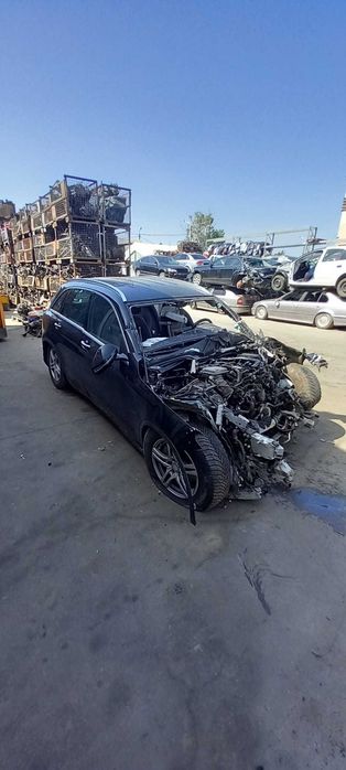 Mercedes GLC 2016/Dezmenbrez/Dezmembram