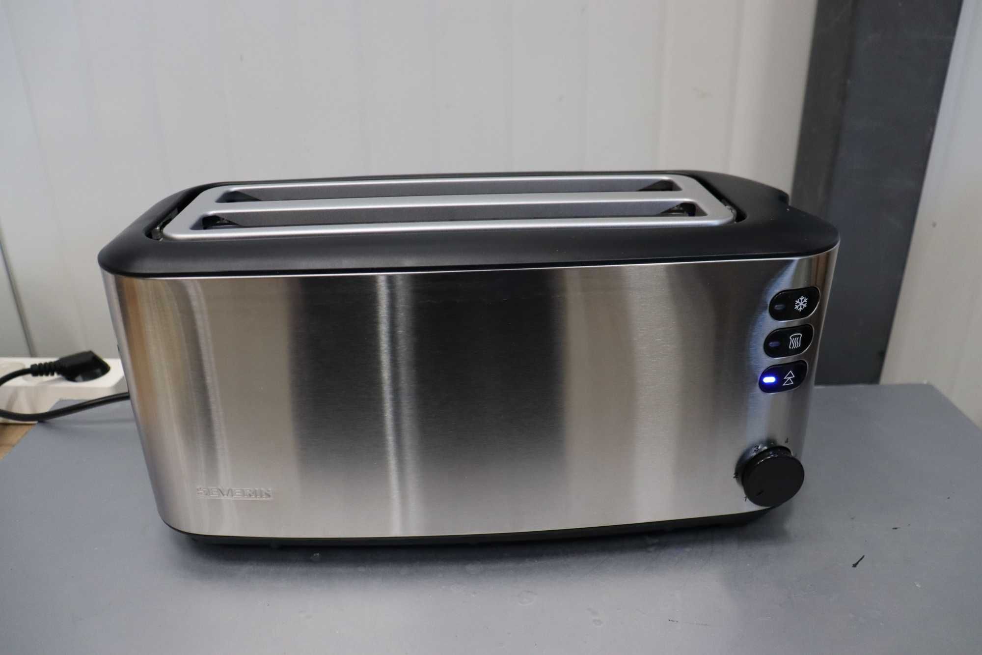 Severin 2509 Автоматичен тостер с 4 филии и дълъг отвор, 1400W