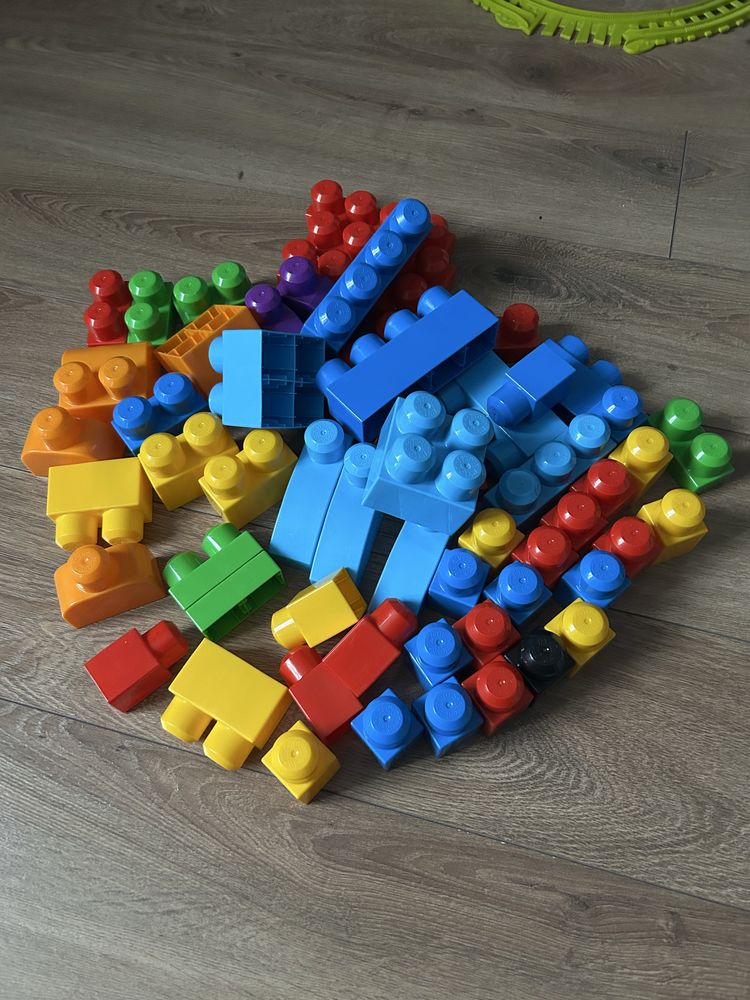 Mega blocks 60 buc