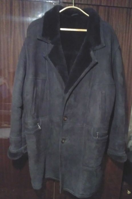 Дубленка мужская 54 размер из натуральной овчины.