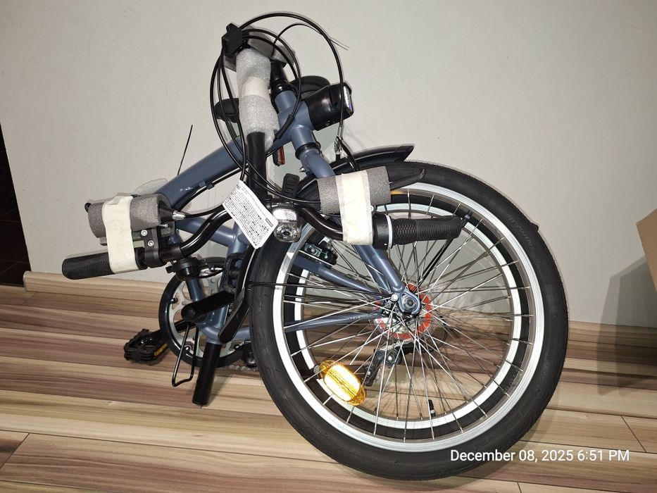 Bicicletă pliabilă BTwin 120 – nouă, nefolosita.