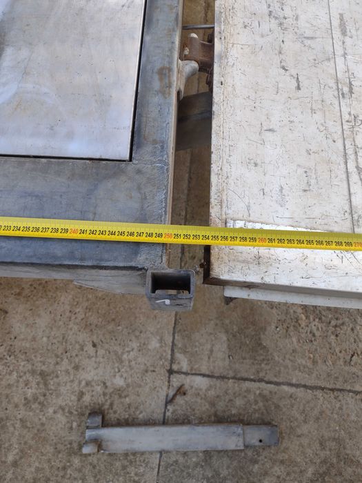 "Schmid PAT 250 UEL" Масивно двуосно ремарке 1300кг