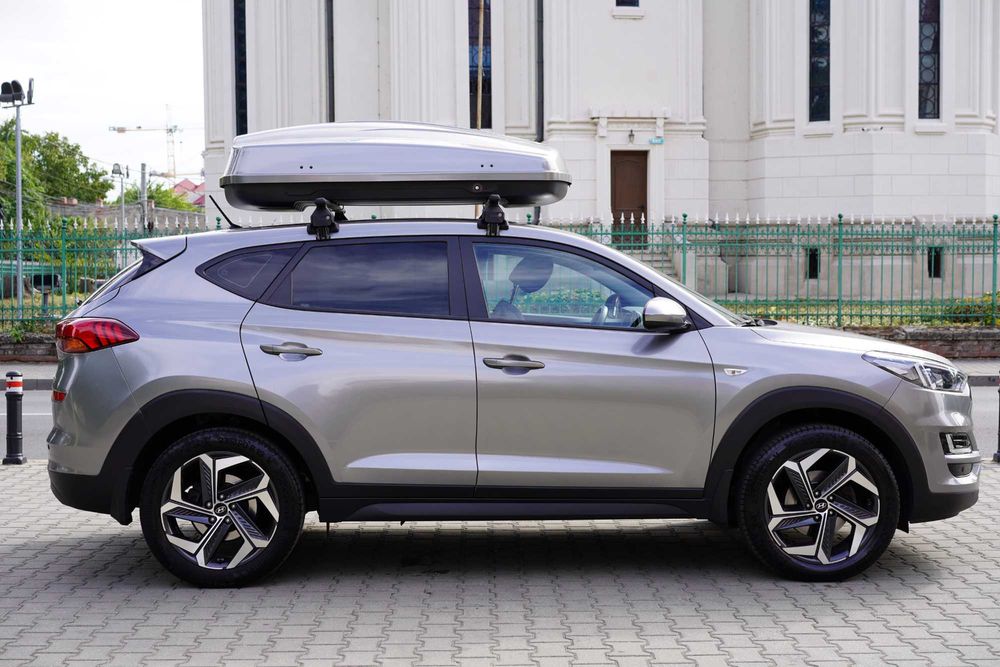 Vând Hyundai Tucson - impecabil