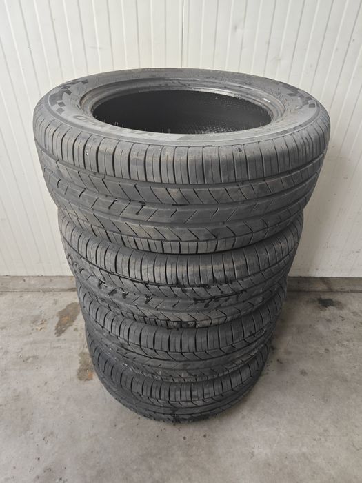 4 бр. Летни, Нови 235/55 /17 Kumho Ecsta HS52-dot 4524