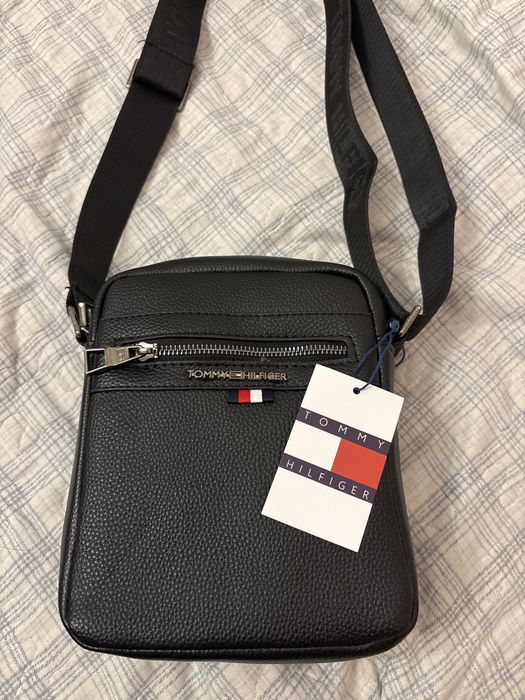Барсетка Tommy Hilfiger