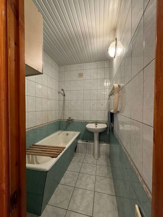 3/4/9 Sebzorda uy sotiladi srochni