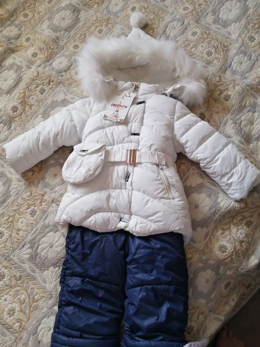 Продам комбинезоны, куртки детские- Зима