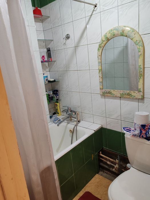 АВИАСОЗЛАР-2кв(Кадешева рынок)! Очень дёшево!!! Срочная продажа!!!