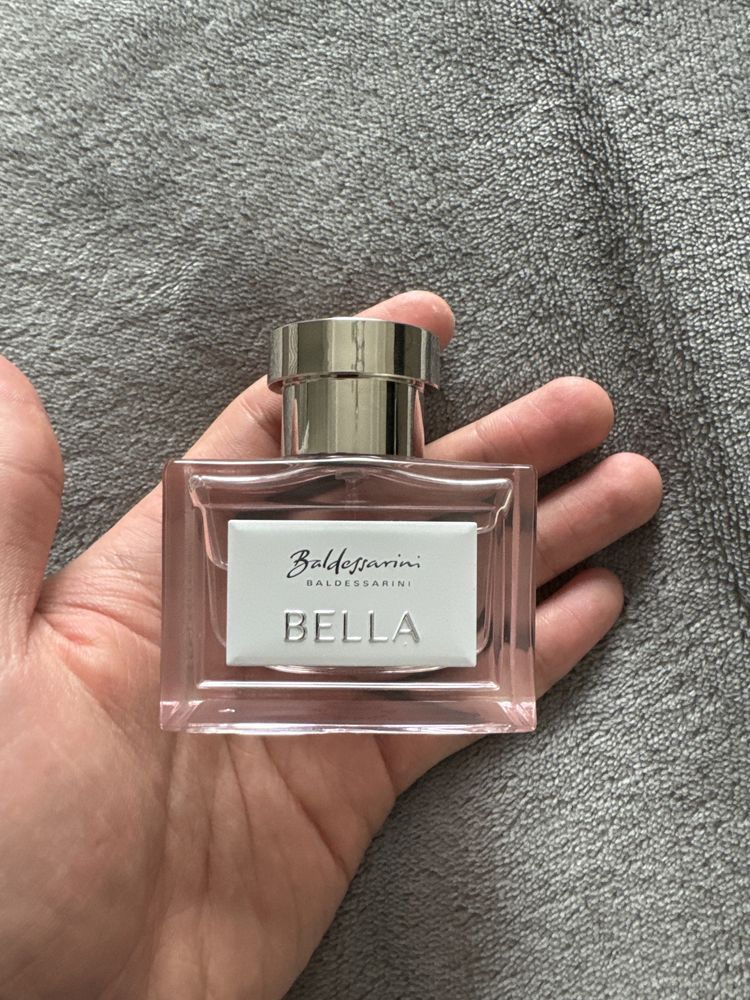 Парфюм Baldessarini Bella Eau de Parfum
