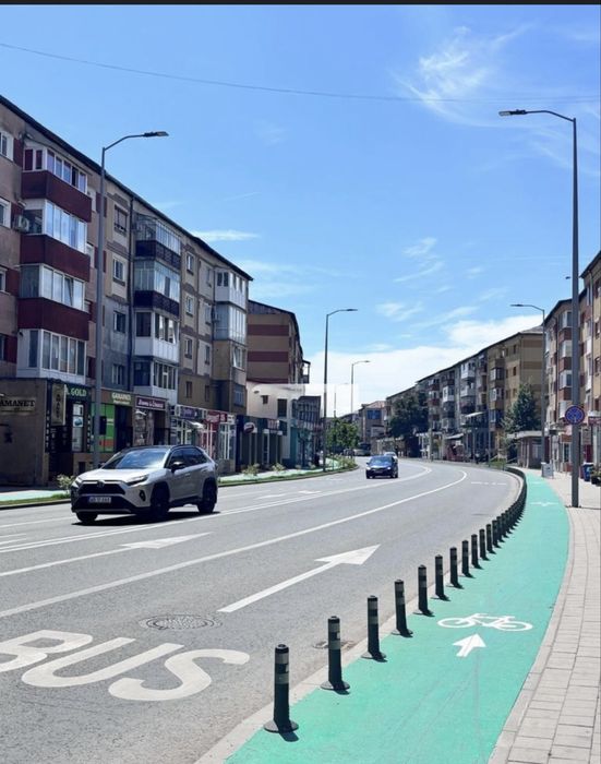 Proprietar inchiriez Locuinta/ Spatiu Comercial/Birouri, Cetate- Piata