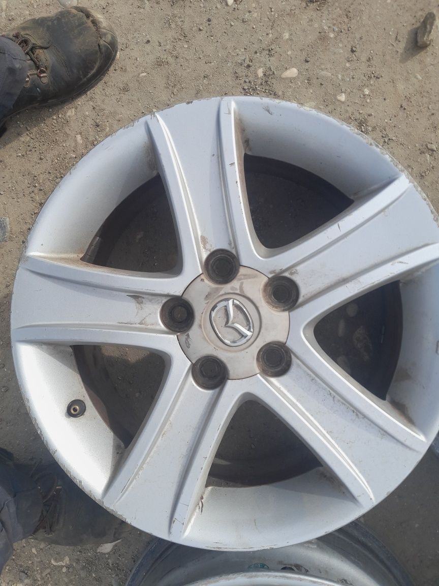 Jante mazda 5x114,3 r16