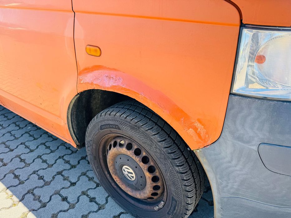 Dezmembrez vw t5 motor 1,9 tdi -105 cp