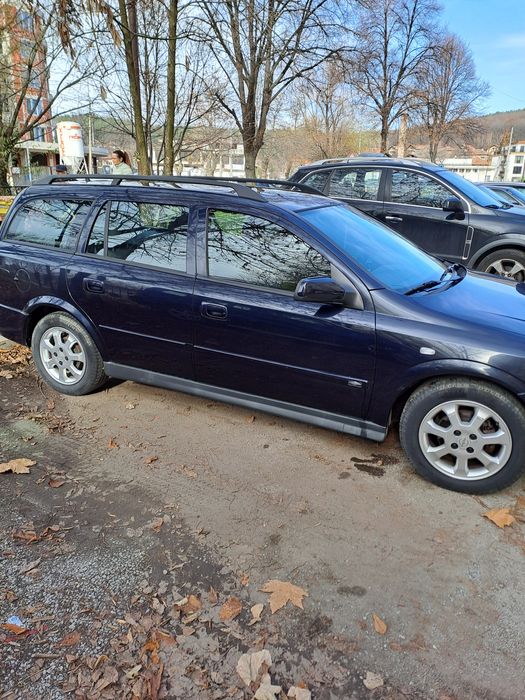 Опел Астра 2003 година