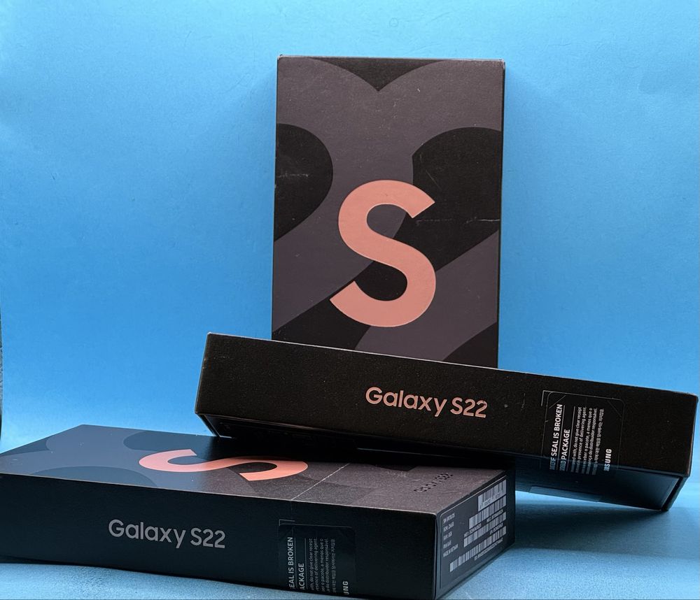 НОВ!!! Samsung Galaxy S22, 256GB, 8GB RAM, 5G, Pink Gold
