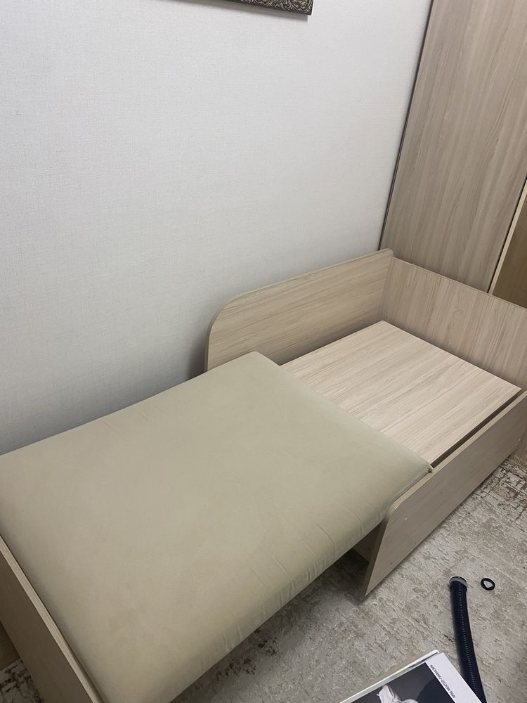 кровать трансформер 2в1