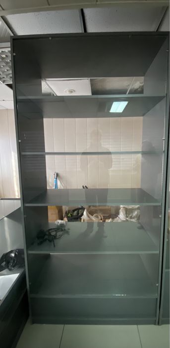 Продам стеклянный стеллаж 100х220 см