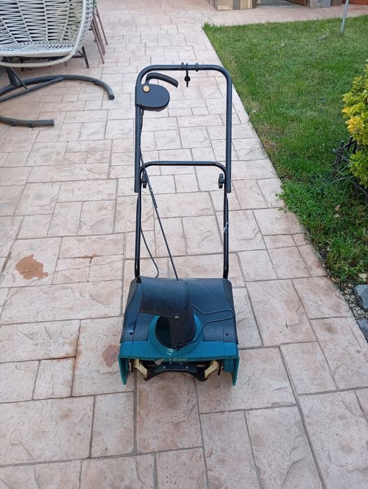 Freză electrică zăpadă