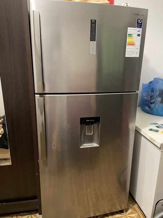 продам холодильник samsung