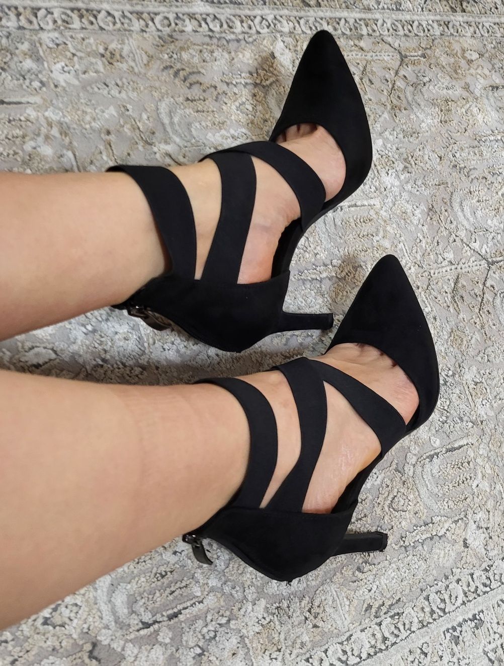 Pantofi negri stiletto catifea toc 9 cm