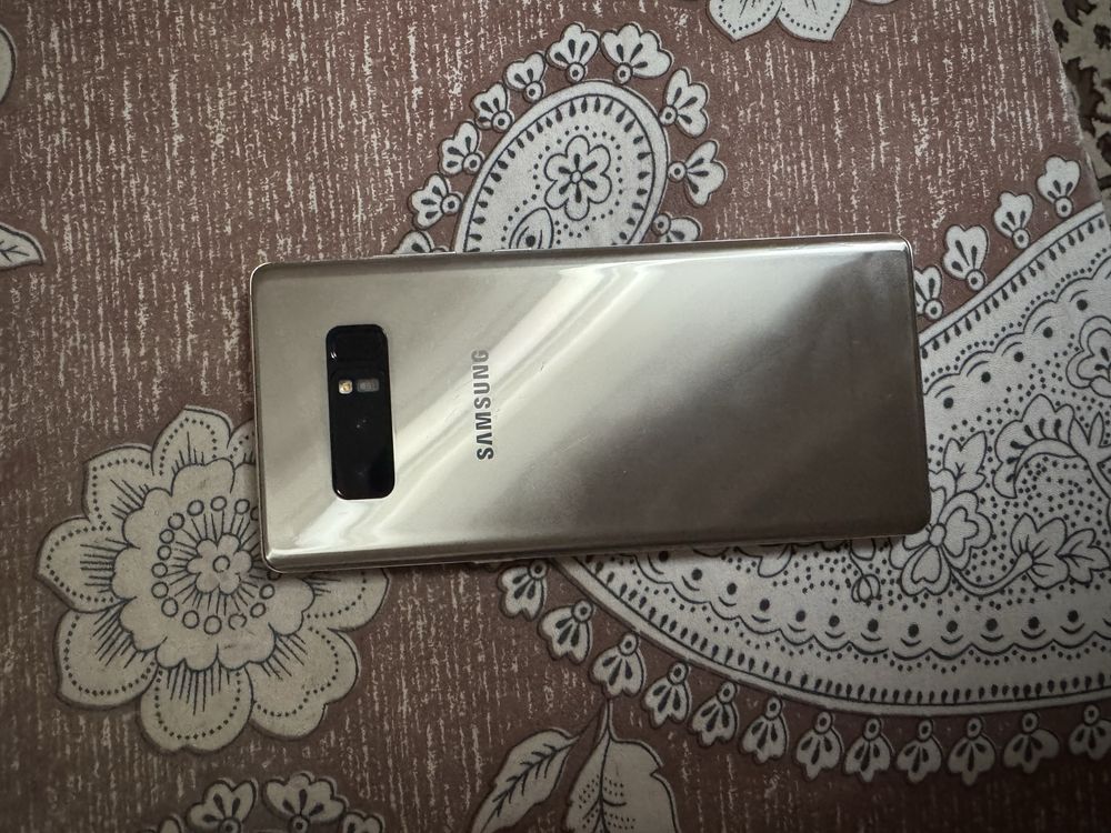 Samsung note 8 Gold