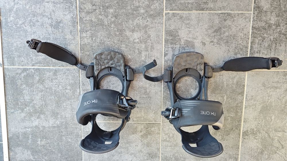 Head nx one noi! Legaturi snowboard M începători/intermediari