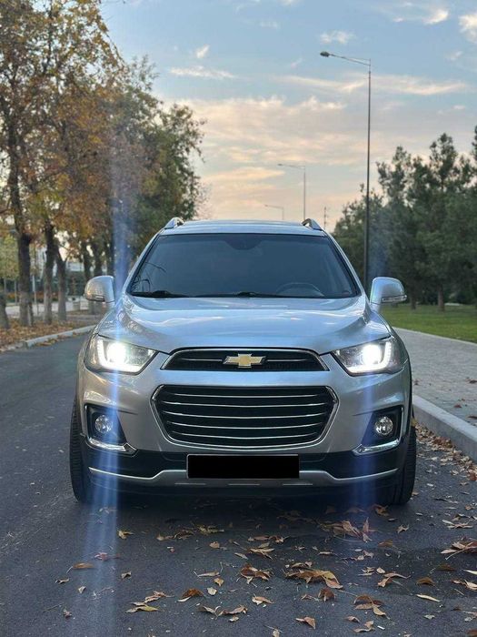 Продается Captiva 2/4