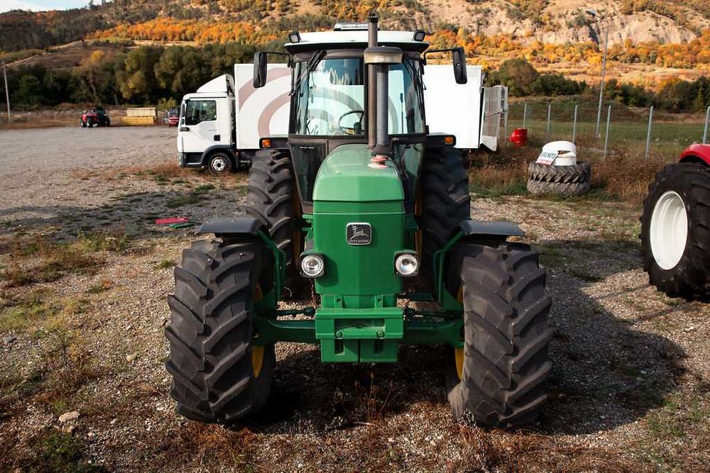 Tractor John Deere 3640 +AC – complet recondiționat, stare impecabilă