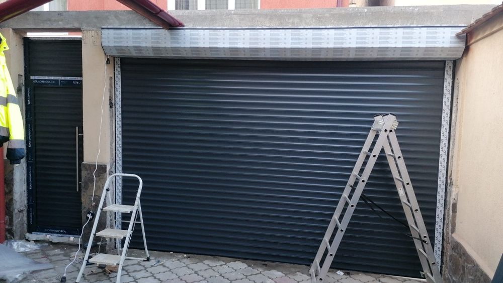 Usi aluminiu tip rulou