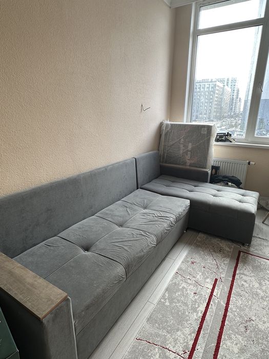 Продам угловой диван недорого