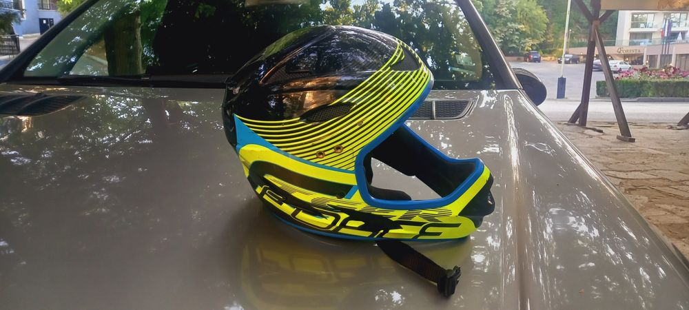 Супер намалена !!! Каска downhill DH FORCE TIGER L жълта