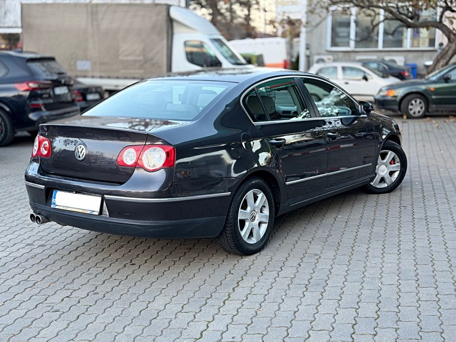 Volkswagen Passat/1.6 Benzina/2006