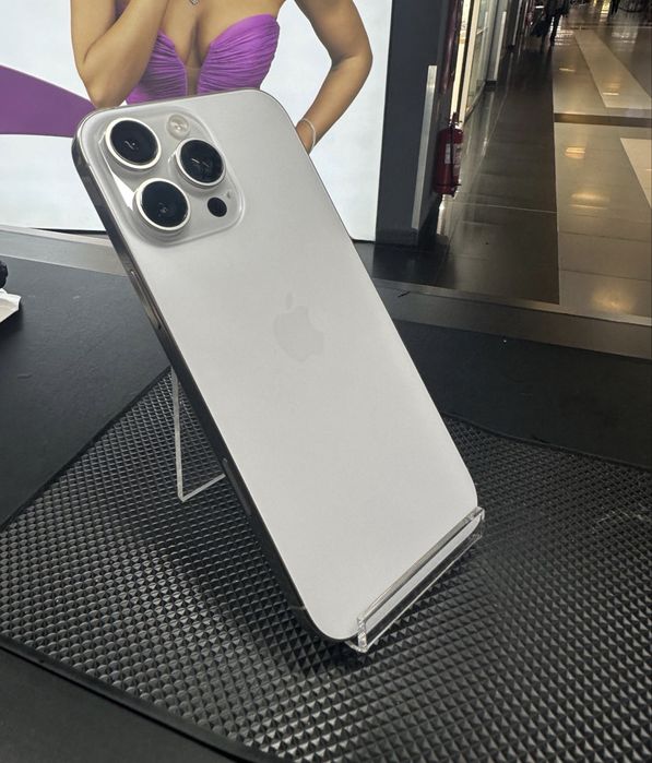 iPhone 16 PRO MAX  ALB  Accept Schimburi