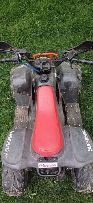Vând atv 124 cm3