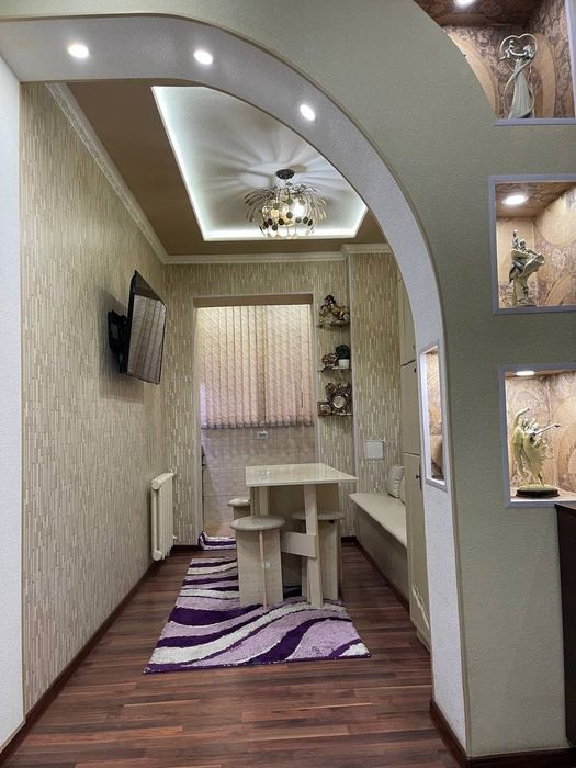 Аренда шикарная 2 комнатная квартира Юнусабад 18 кв