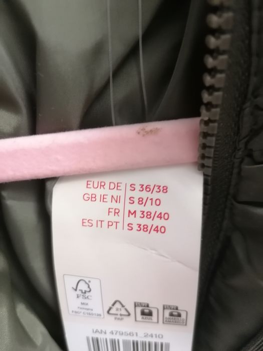 Vesta lunga mărime s-m Verde si negru