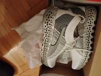 Мъжки маратонки Puma Calibrate White/Grey
195 лв