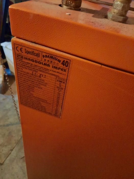 De vanzare Centrala si caruta