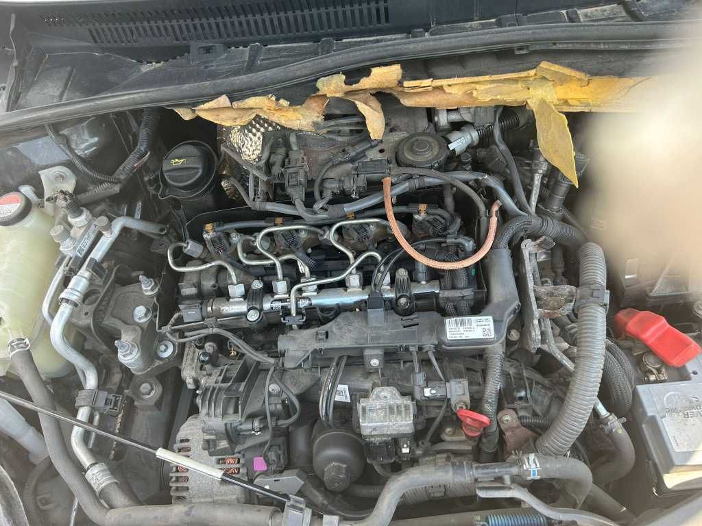 motor TOYOTA AVENSIS 2.0 d-4D 2WW 105KW-143CP EURO 6 AN 2015