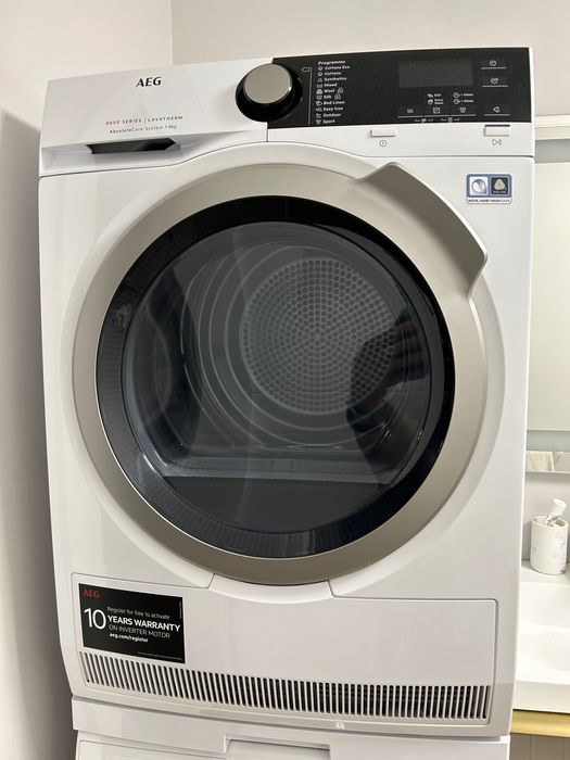 Uscator de rufe AEG T8DBE48S, Motor Inverter, Pompa de caldura, 8kg