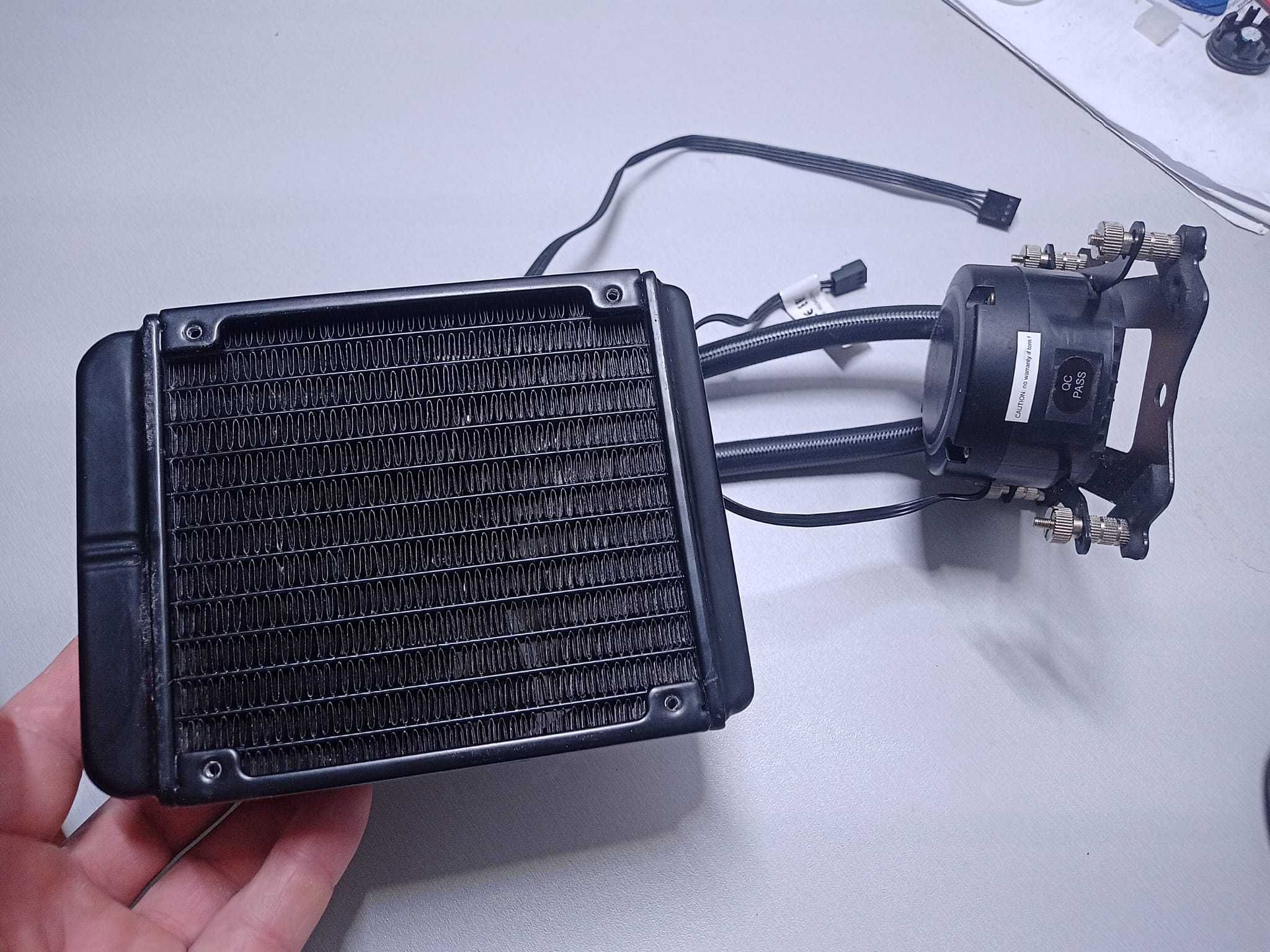 Cooler CPU racire cu lichid, ID-cooling  FROSTFLOW 120+